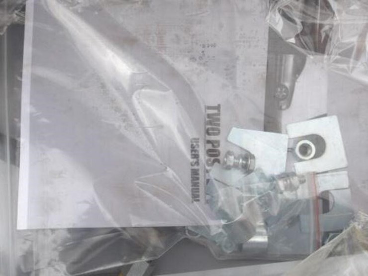 unused-2026-sdlanch-irtpl-1,000-lb-two-post-lift-image-7