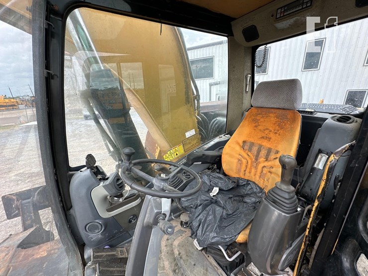 2008-caterpillar-m322d-image-16