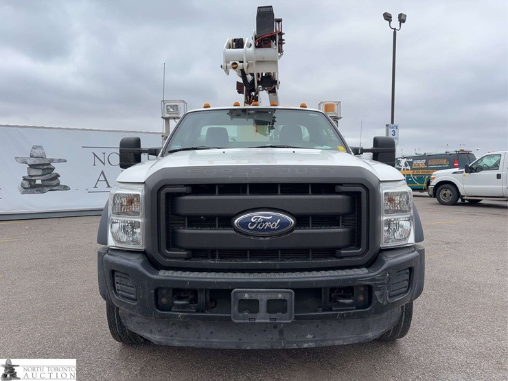 2012-ford-f550-image-2