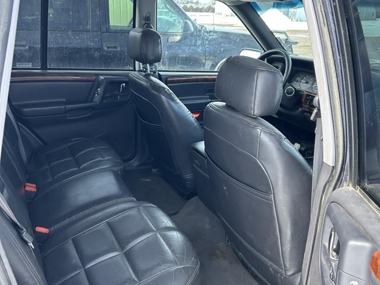 1998-jeep-grand-cherokee-limited-image-28