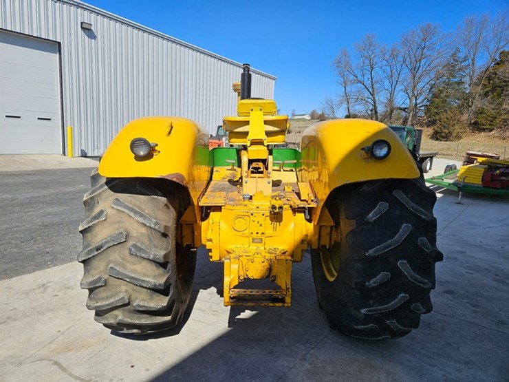 1967-john-deere-700-image-4