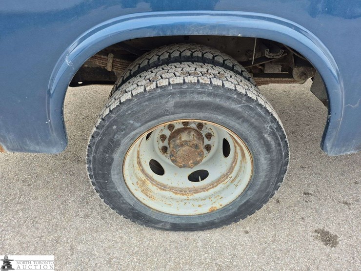 2008-ford-f550-image-22