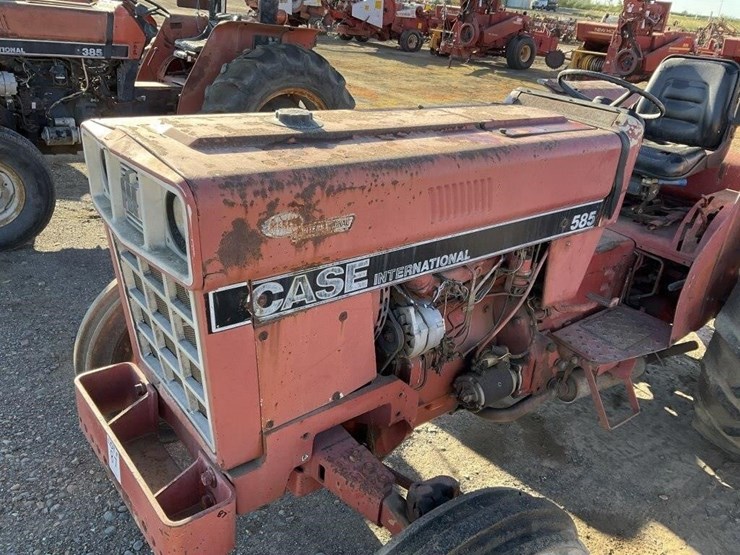 case-ih-585-image-10