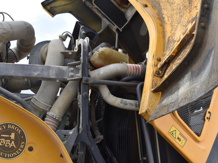 2015-volvo-l150h-image-51