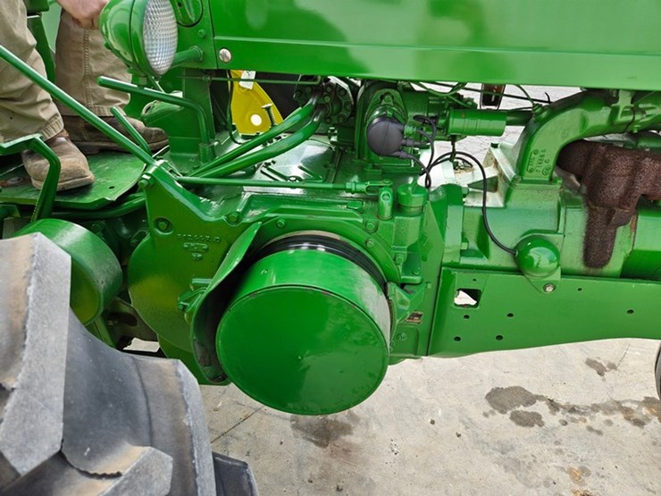 1955-john-deere-70-image-42
