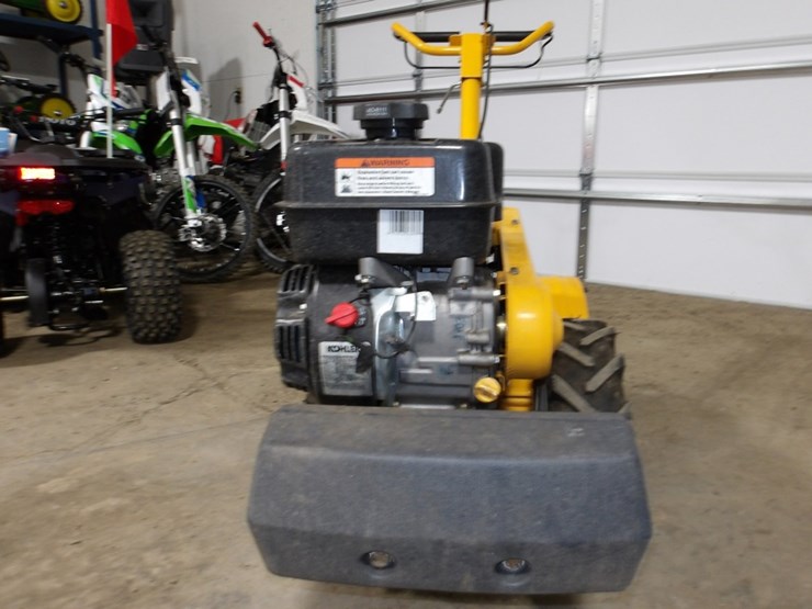 #7351-•-cub-cadet-rt65-rear-tine-rototiller-image-3