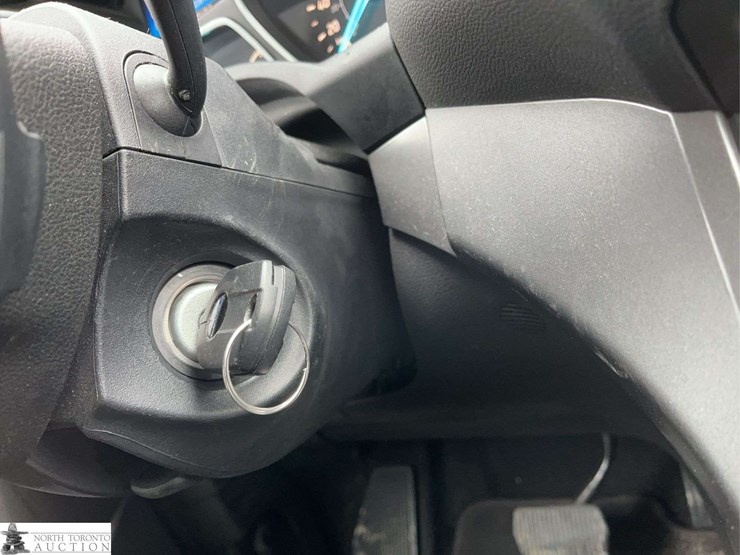 2017-ford-escape-image-14