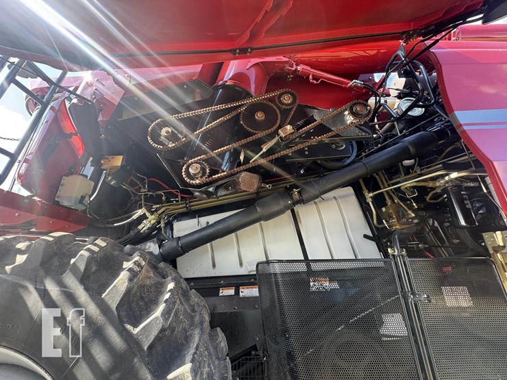 2008-case-ih-8010-image-8