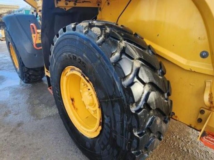 2019-volvo-l60h-image-26