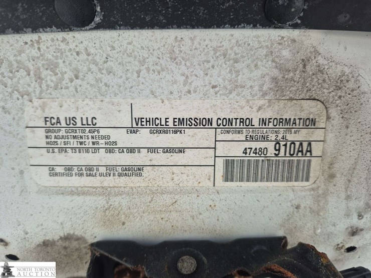 2016-jeep-cherokee-image-17