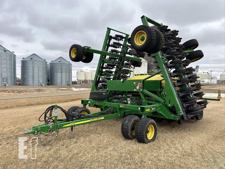 2014-john-deere-1990ccs-image-1