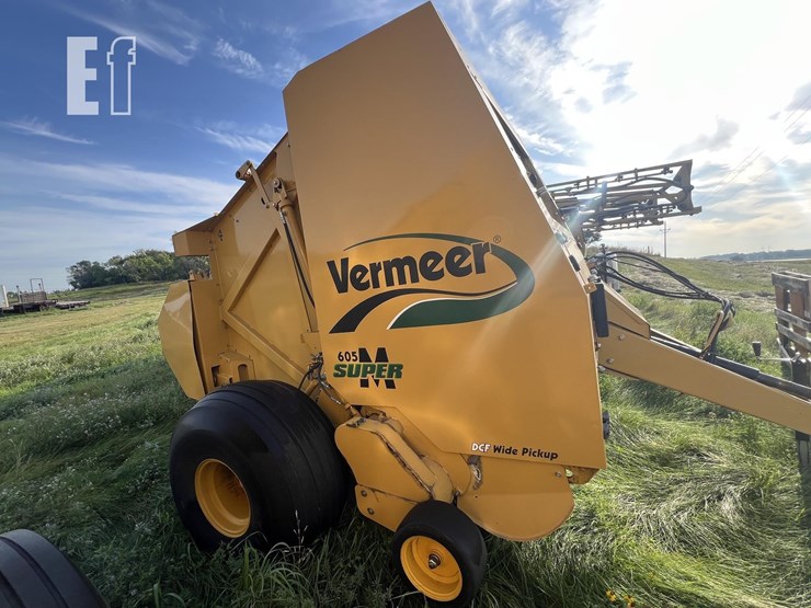 2013-vermeer-605sm-image-2