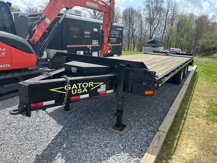 #31737-•-2000-gatormade-20’+-5’-dual-tandem-axle-trailer-image-1