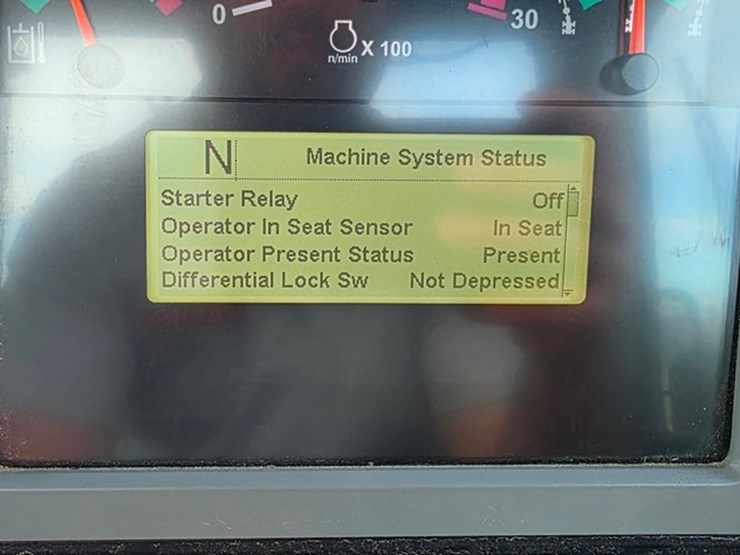 2020-caterpillar-140-image-84