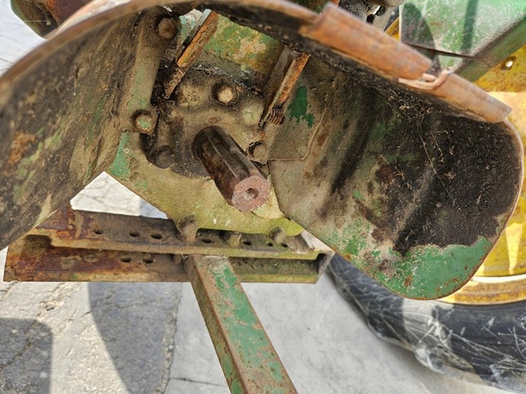 1953-john-deere-50-image-19