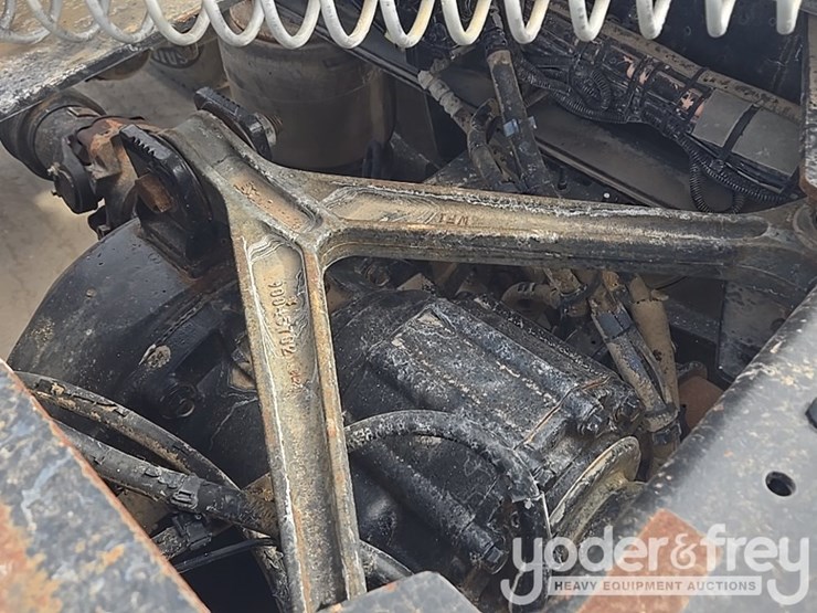 2014-kenworth-t800-image-47