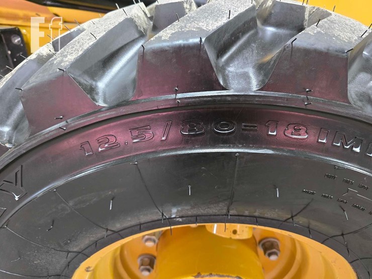 2022-caterpillar-416-image-33