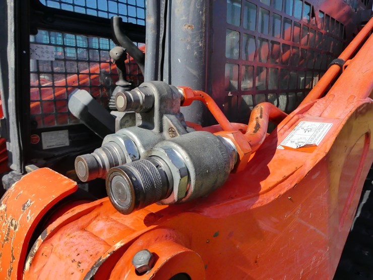 kubota-svl75-2-image-11