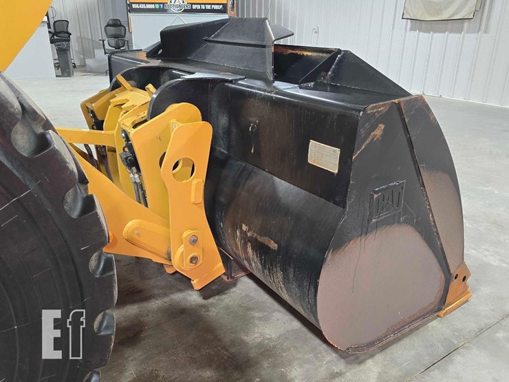 2019-caterpillar-926m-image-11