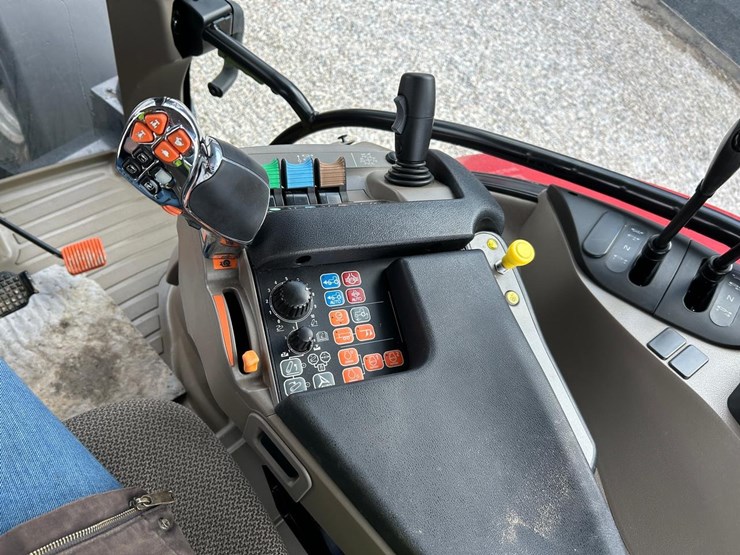 2021-case-ih-vestrum-100-image-20