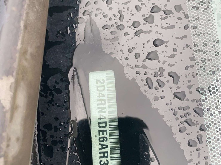 2010-dodge-grand-caravan-se-image-14