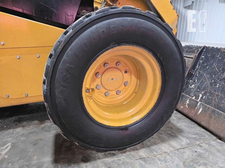 caterpillar-262d3-image-28