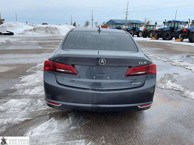 2015-acura-tlx-image-4