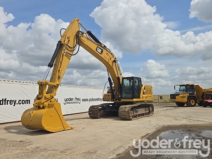 2019-caterpillar-336-image-1