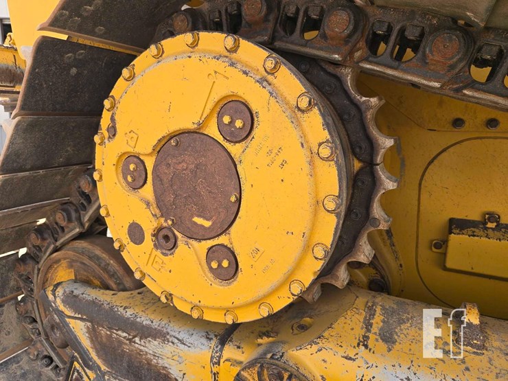 2019-caterpillar-d6-xe-lgp-image-41
