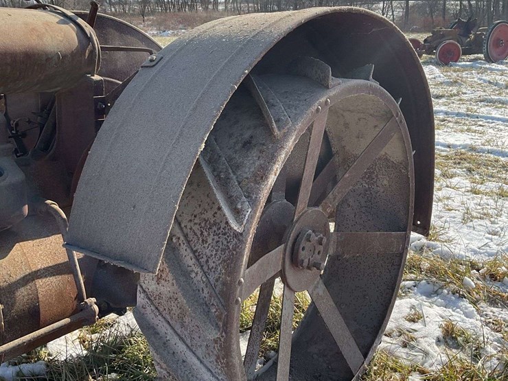 fordson-ladder-side-radiator-image-21
