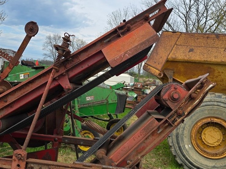 new-holland-269-image-5