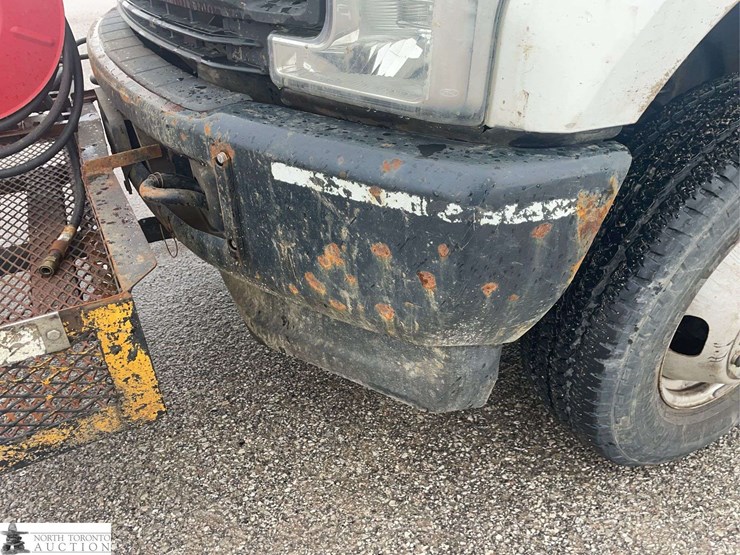 2017-ford-f350-image-26