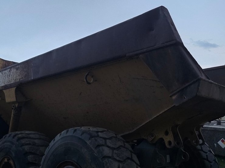 2005-komatsu-hm300-1-image-25