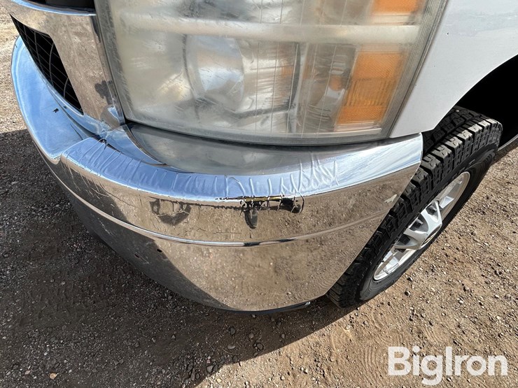 2011-chevrolet-silverado-2500-lt-image-13