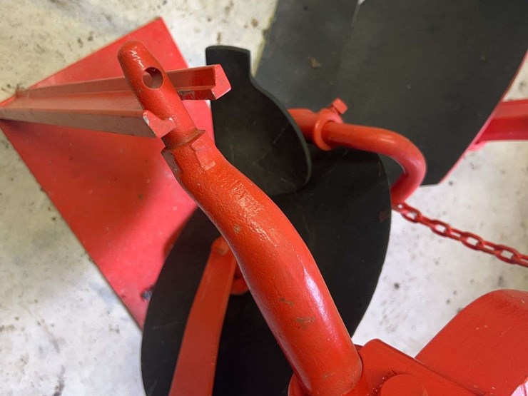 one-bottom-ferguson-plow-image-3