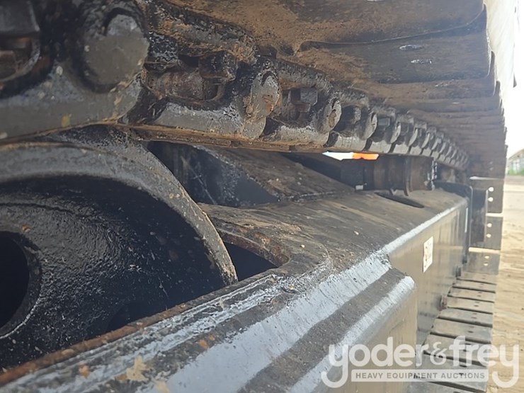 2018-caterpillar-305.5-image-14