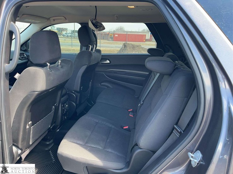 2021-dodge-durango-image-23