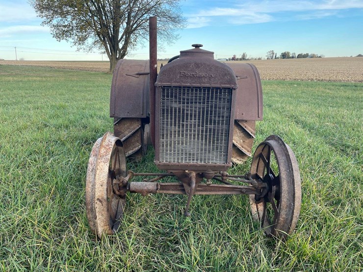 1927-fordson-tractor-image-8