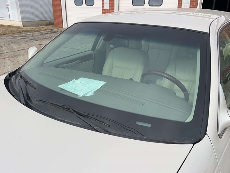 2005-lincoln-town-car-image-17