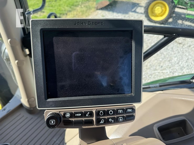 2022-john-deere-6155r-image-19