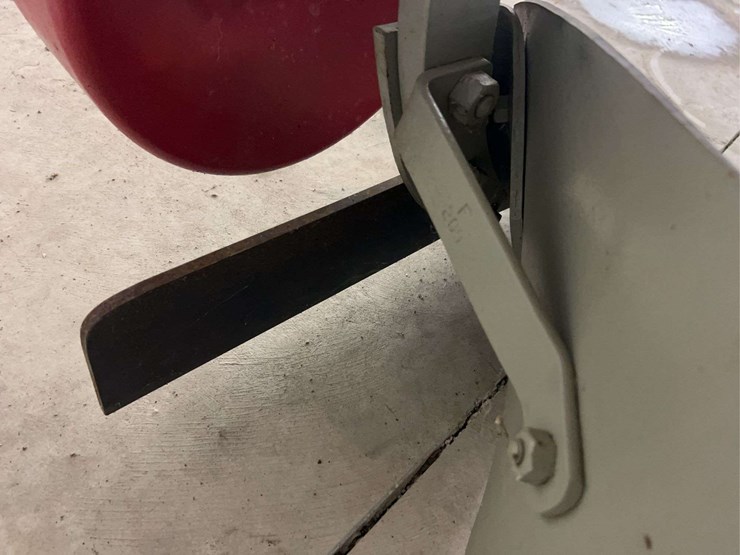 two-bottom-ferguson-plow-image-19