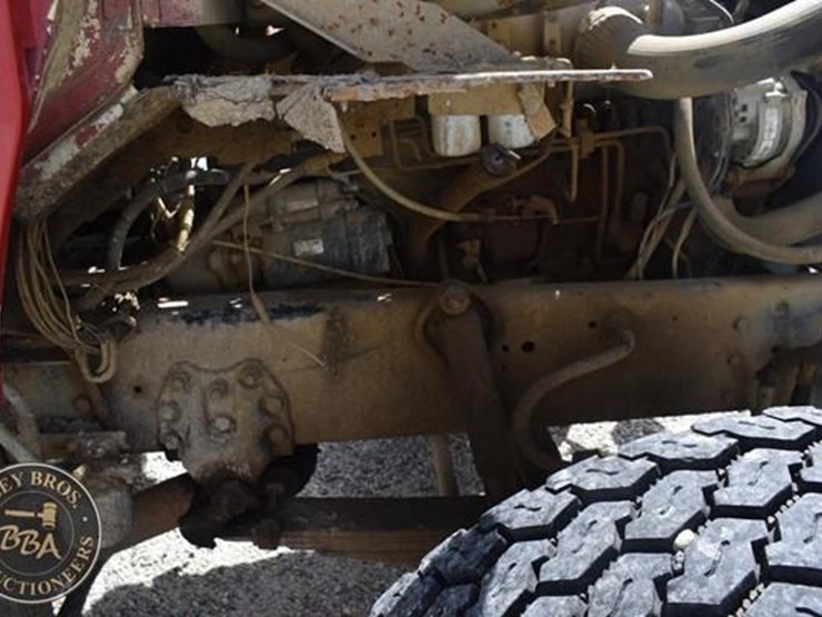 1988-ford-l8000-image-33