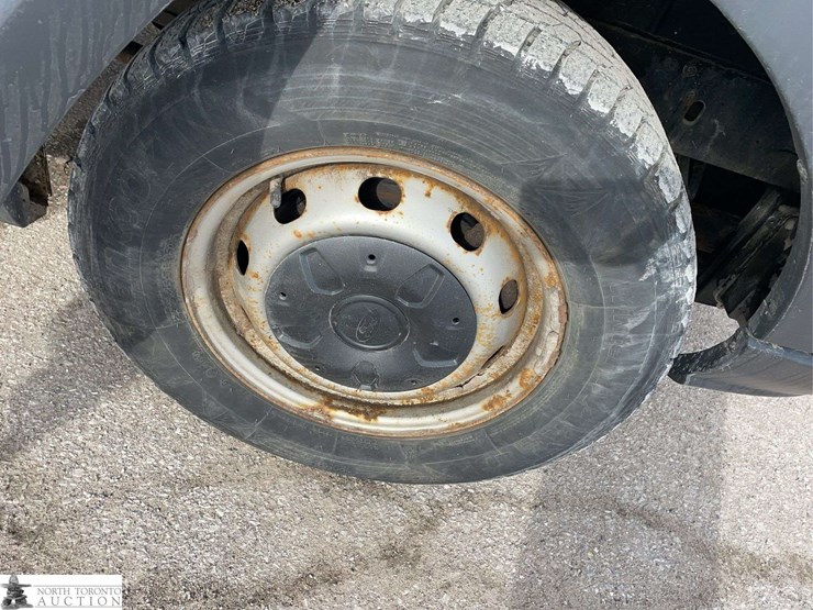 2015-ford-transit-image-20