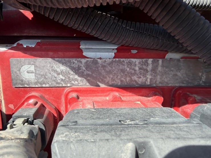 2011-peterbilt-386-image-16