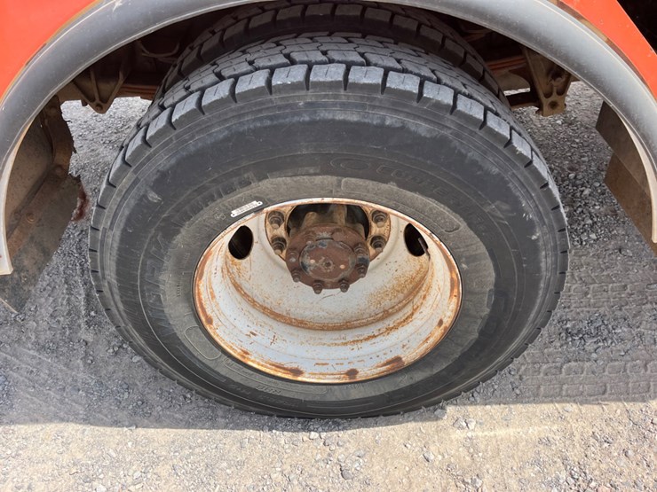 2001-international-4900-image-14