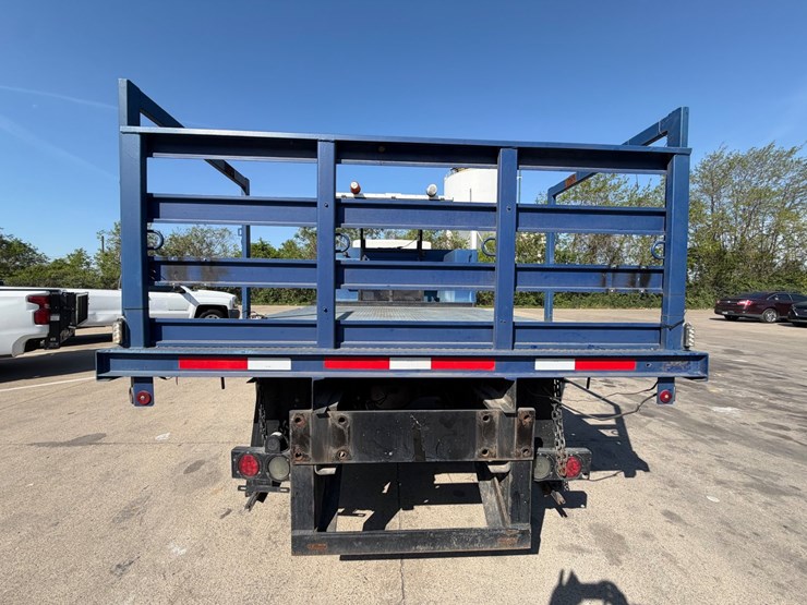 2007-kenworth-t300-image-8