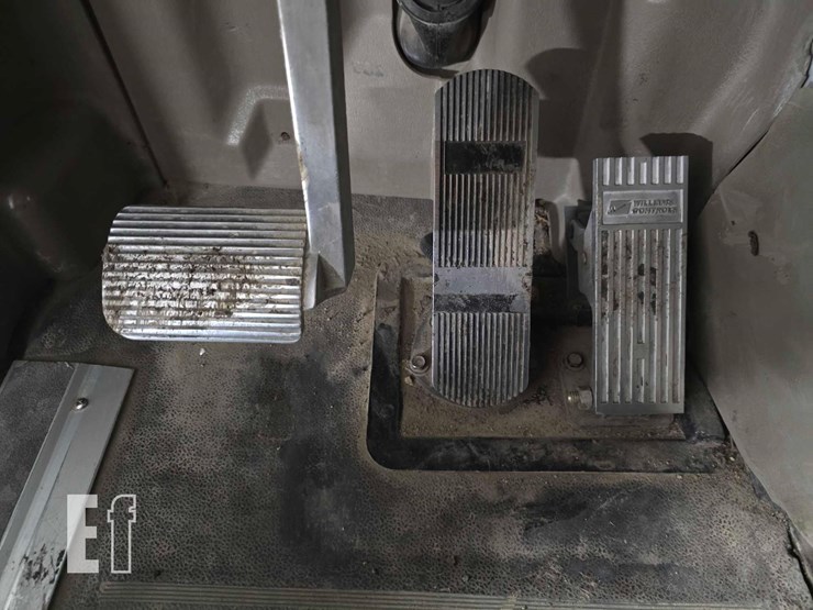 2013-international-paystar-5900-image-11