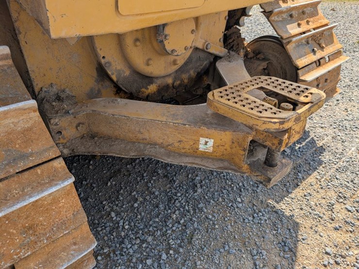 2001-caterpillar-d5m-xl-image-10