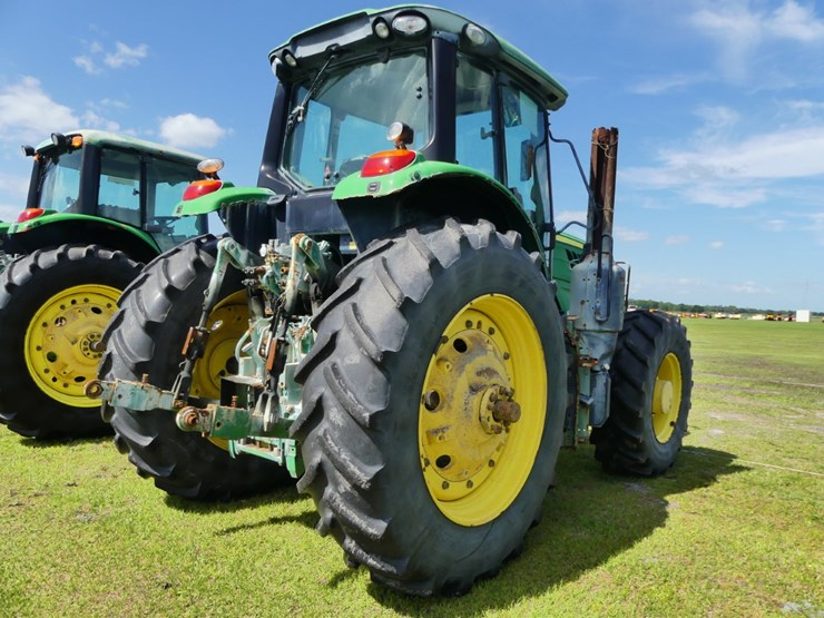 2020-john-deere-6155m-image-3