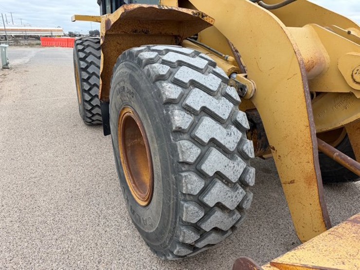 1998-caterpillar-938g-image-4